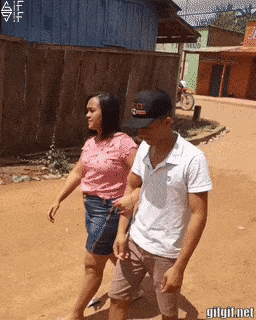 1a0864c09699579d1b315a94f0a8c52f.gif