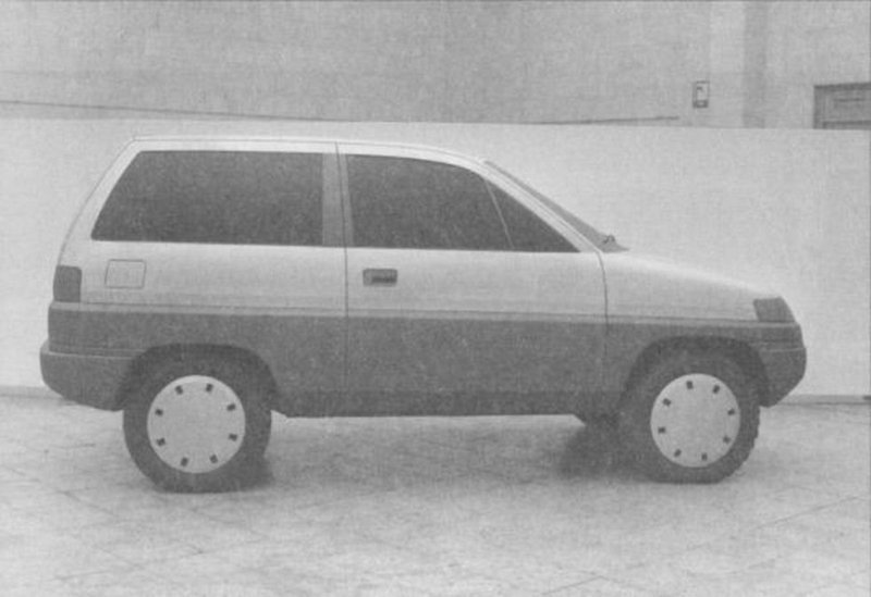 Здесь «гребни», как их называли тогда на ВАЗе, переходящие в спойлер-дефлектор, едва видны, но даже в таком скромном виде они в дальнейшем были забракованы руководством ВАЗа. Зато на Honda HR-V очень похожая идея получила отличное развитие.