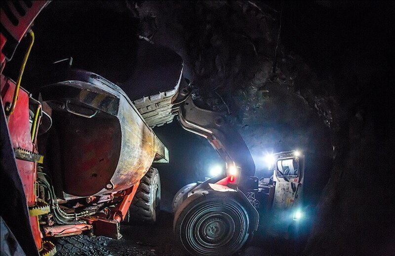 Как добывают золото на Чукотке в подземных рудниках