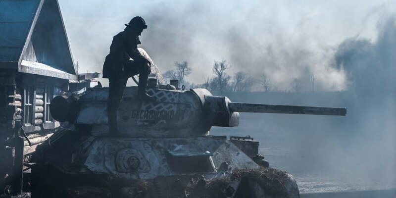 Историю о подвиге военнопленных танкистов превратили в «новогодний фильм» (видео)