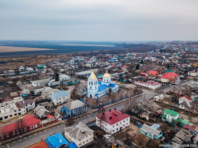 Провинциальный городок Павловск с высоты птичьего полёта, назад в СССР