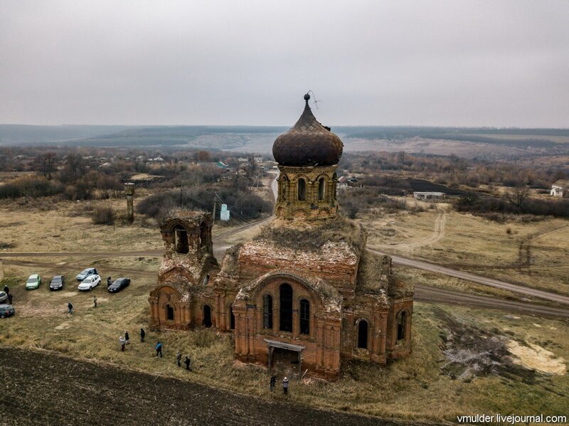 Провинциальный городок Павловск с высоты птичьего полёта, назад в СССР