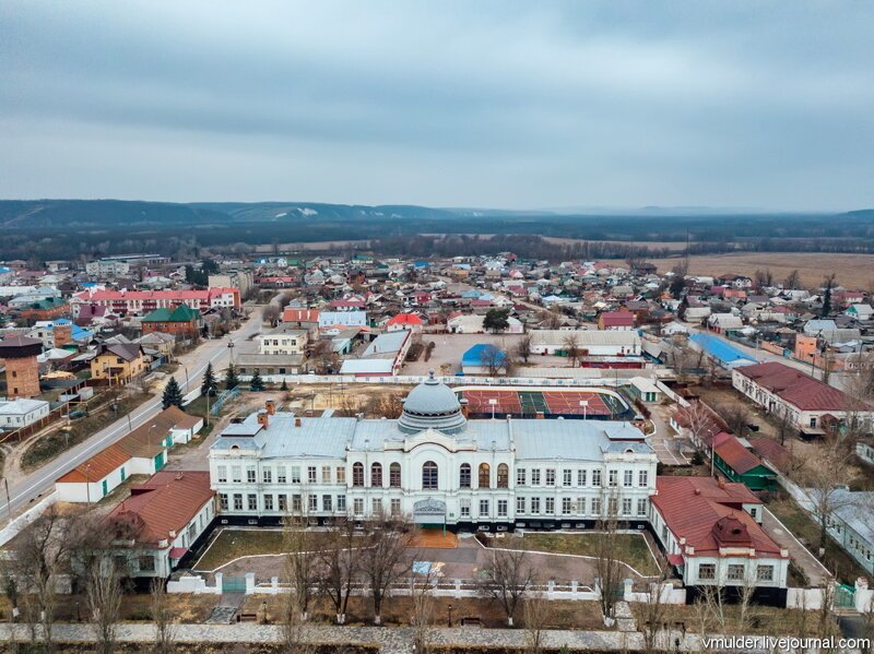 Провинциальный городок Павловск с высоты птичьего полёта, назад в СССР