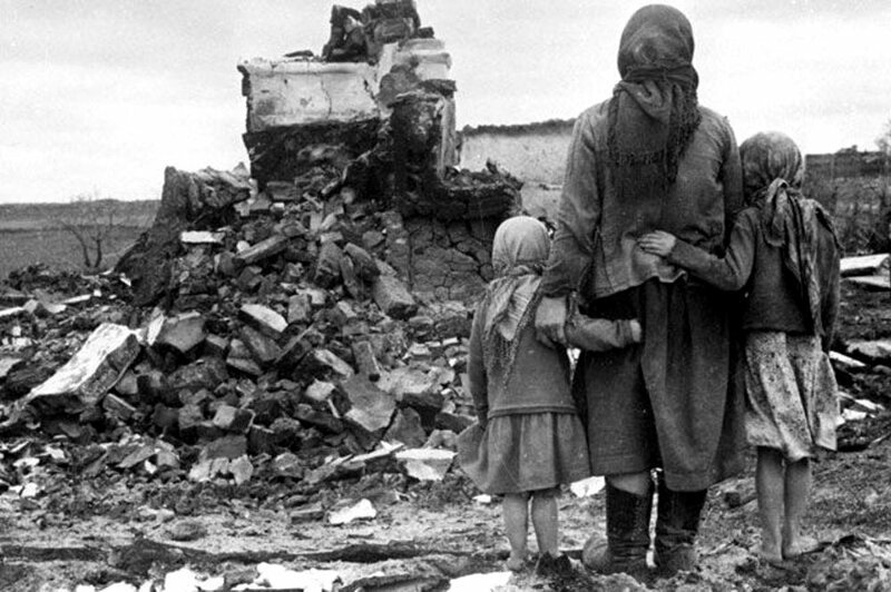 Германия: Русские должны вернуть «награбленное»