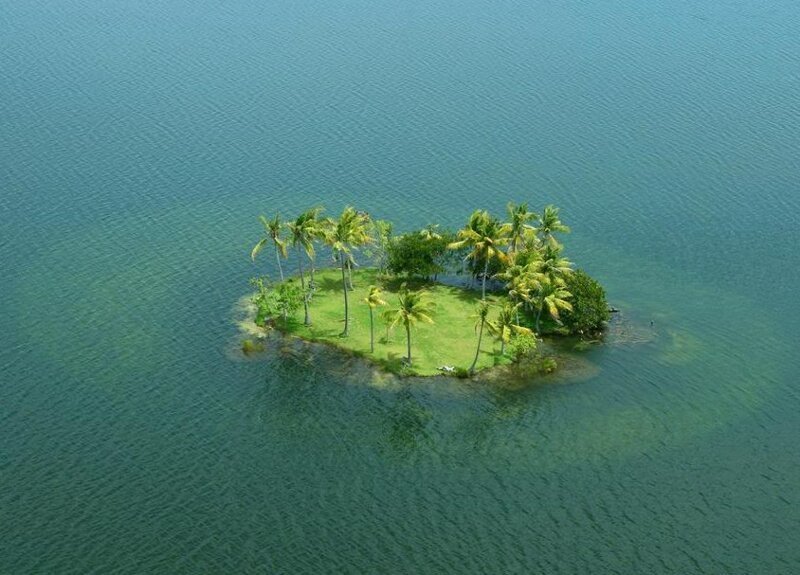Зеленый островок