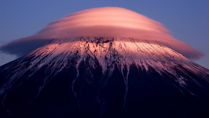 Облако на горе Фудзияма.jpg