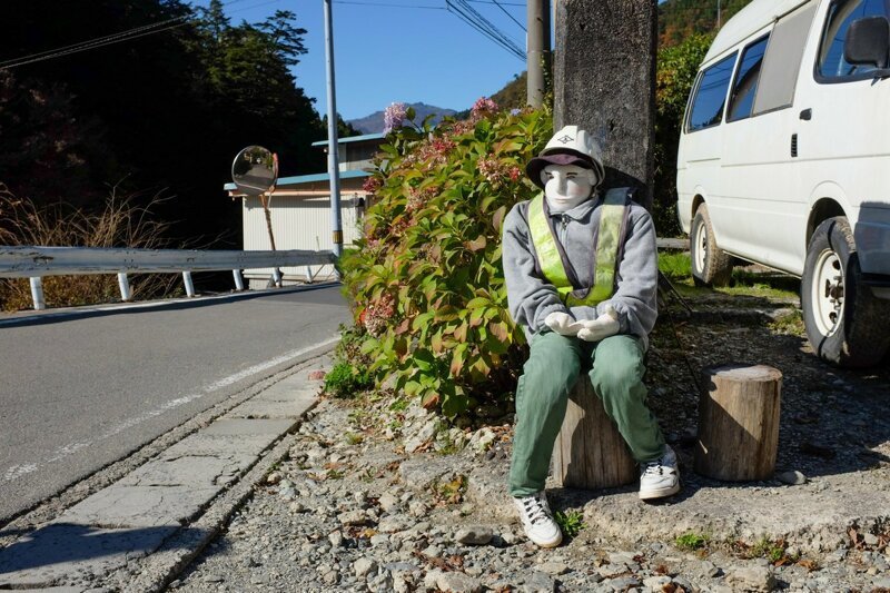 Дом кукол: в Японии создана деревня, призванная обратить внимание на сокращение населения