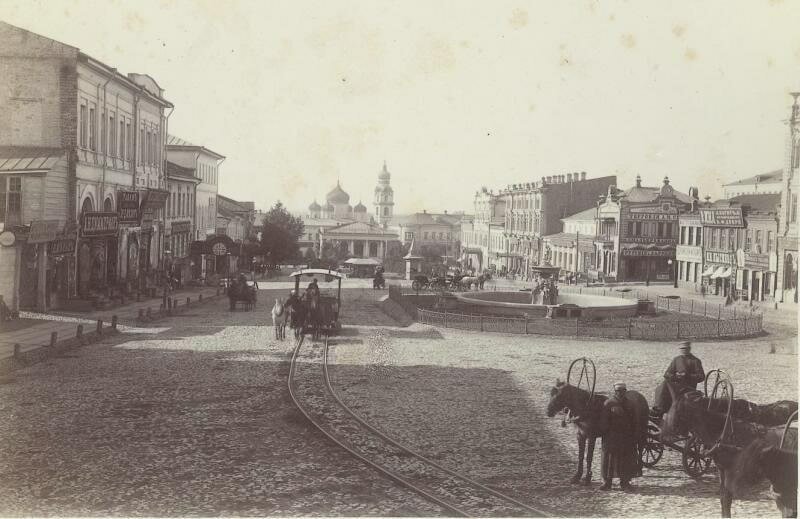 Николаевская площадь (1881-1889)