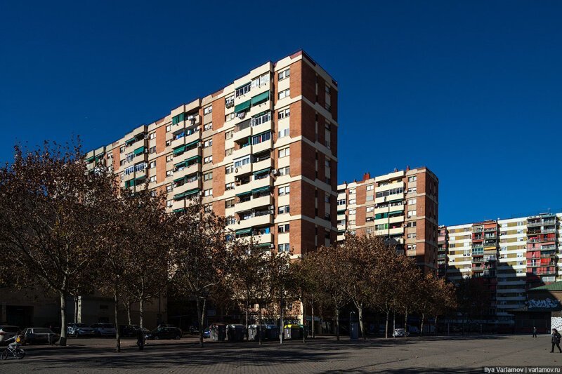 Панельные районы Барселоны
