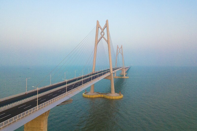 Мост через море