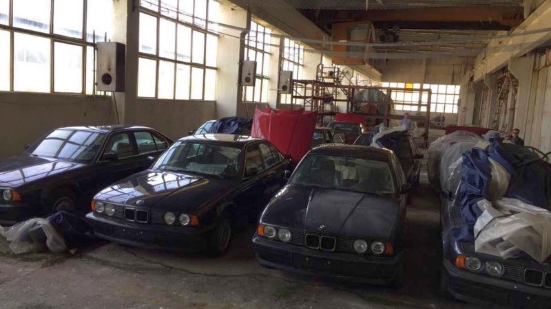 В Болгарии нашли партию новеньких BMW из 90-х