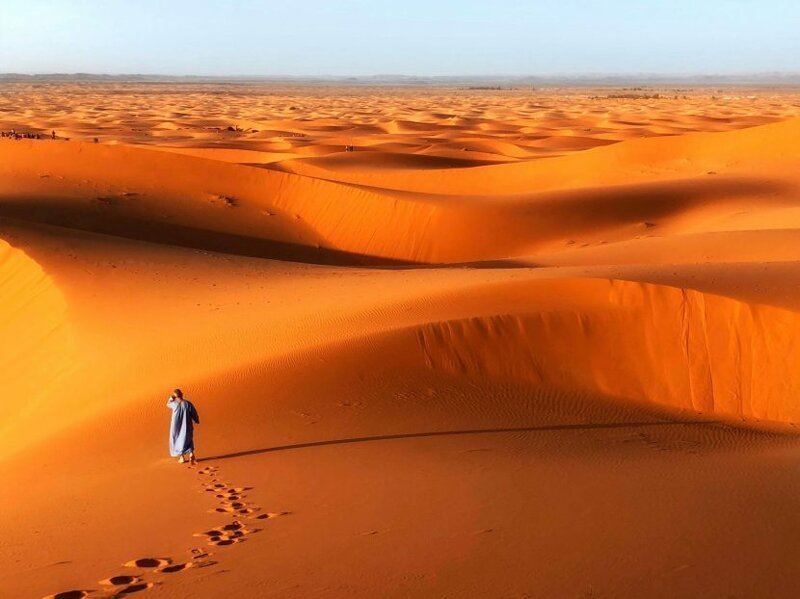 Бескончная пустыня. Фотограф: Yuexiang Wang