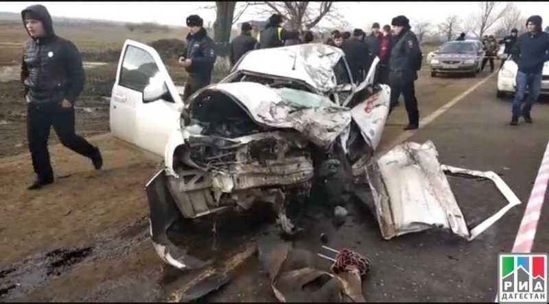 Авария дня. Сонный водитель устроил ДТП с погибшими в Дагестане