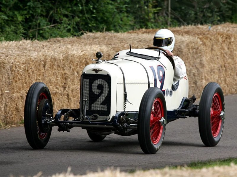 Знаменитый Duesenberg 183, на котором Джимми Мерфи выиграл Гран-при Франции 1921 года. Спустя год на этой же машине, оснащенной, правда, мотором Miller, Джимми выиграет и «500 миль Индианаполиса»