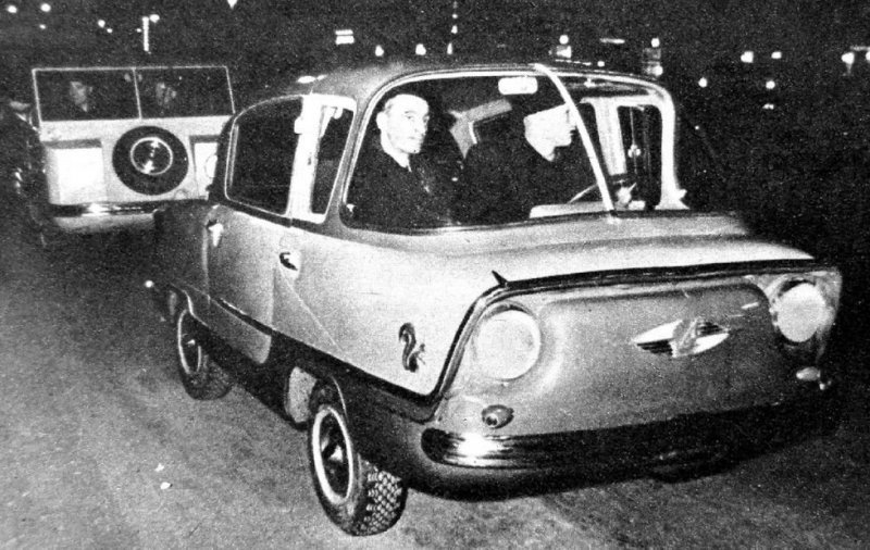 Опытный пробег советских «Белок». Фото из британского журнала The Motor от 20 июня 1956 года