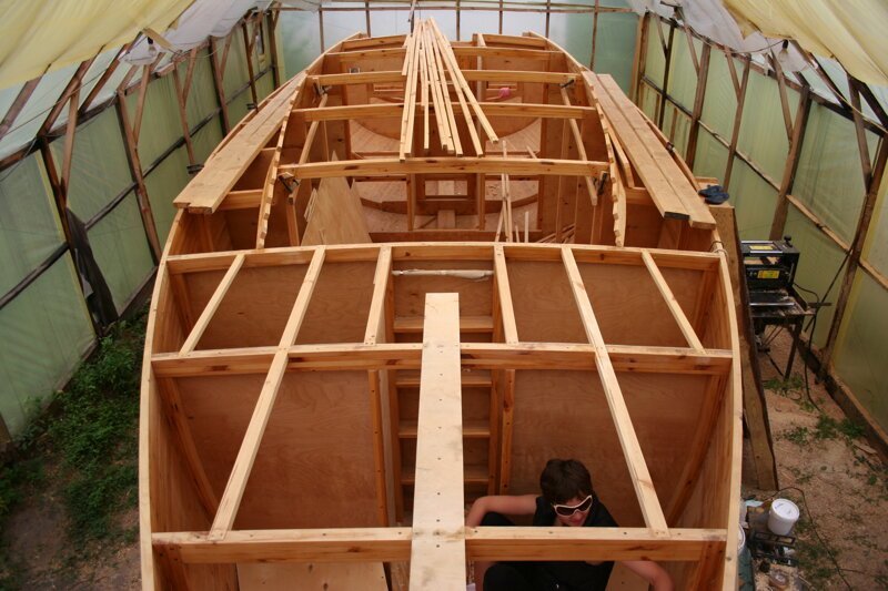 Как я построил яхту. О салоне, мачте и парусах