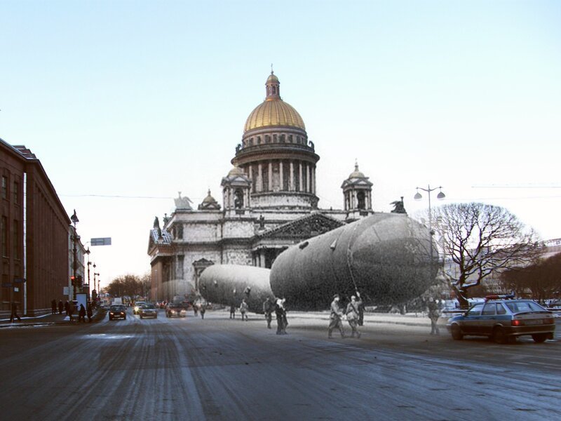 Ленинград 1941-2009 Исаакиеаская площадь. Транспортировка газгольдеров для аэростатов 