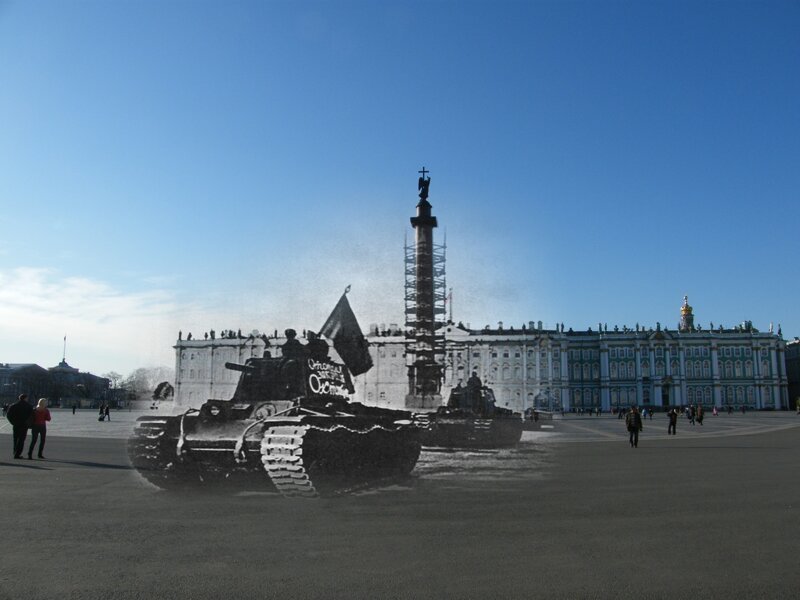 Ленинград 1941-2009 Дворцовая площадь. Колонна танков КВ-1 