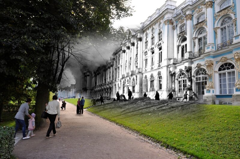 Пушкин 1941-2011 Екатерининский дворец.Оставшиеся в оккупации жители Пушкина пытаются потушить горящий дворец 