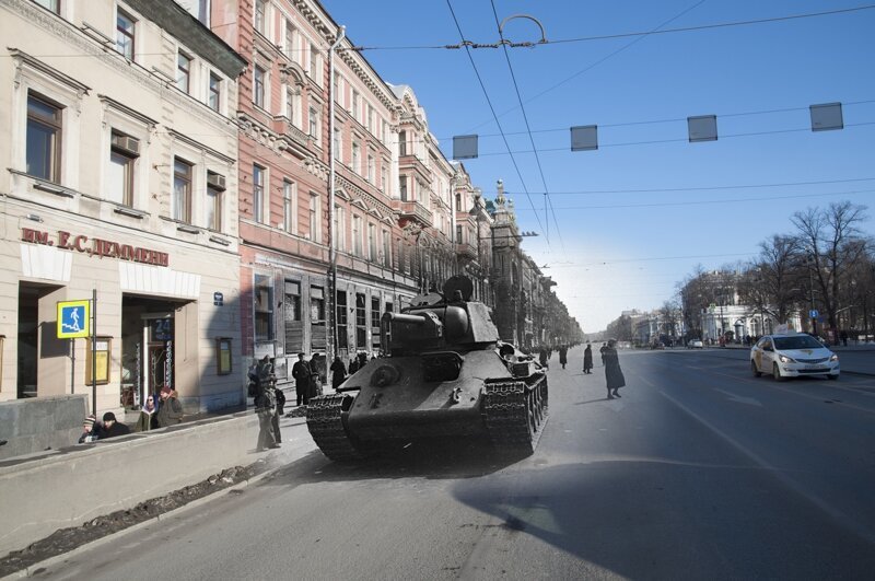 Ленинград 1943-Санкт-Петербург 2018.Танк Т34-76 на Невском проспекте. Н. Хандогин 