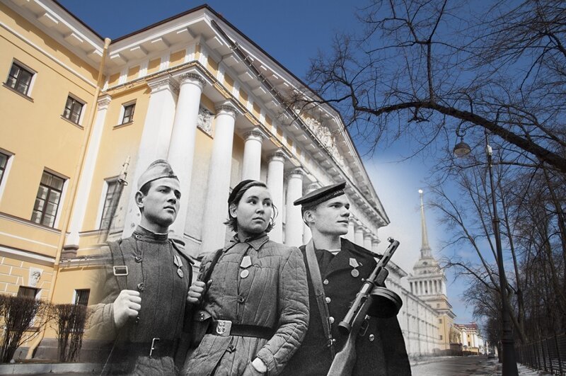 Ленинград 1944 - Санкт-Петербург 2018. Защитники города у Адмиралтейства