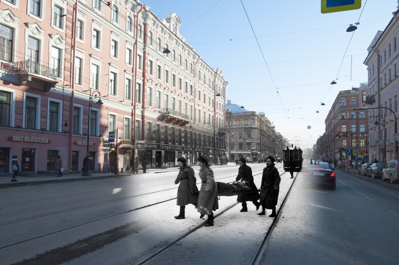 Ленинград 1943-Санкт-Петербург 2018. Санитары с раненым на Литейном.  Лосин Б 