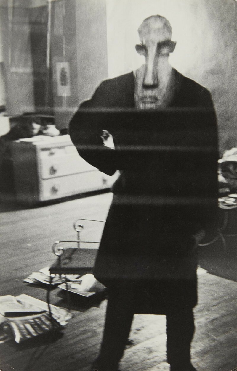 Джордж Барроуз в мастерской Роберта Франка, 1947-1949.