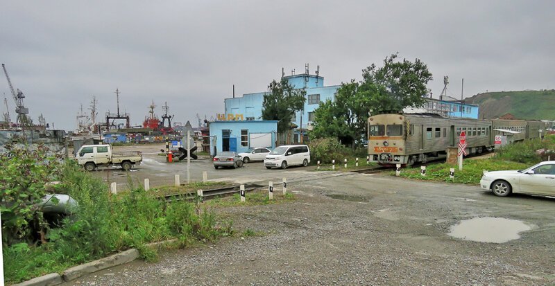 Корсаков (Отомари). Порт у рыбьего хвоста