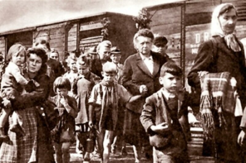 Эшелон с немецкими беженцами из Чехословакии
