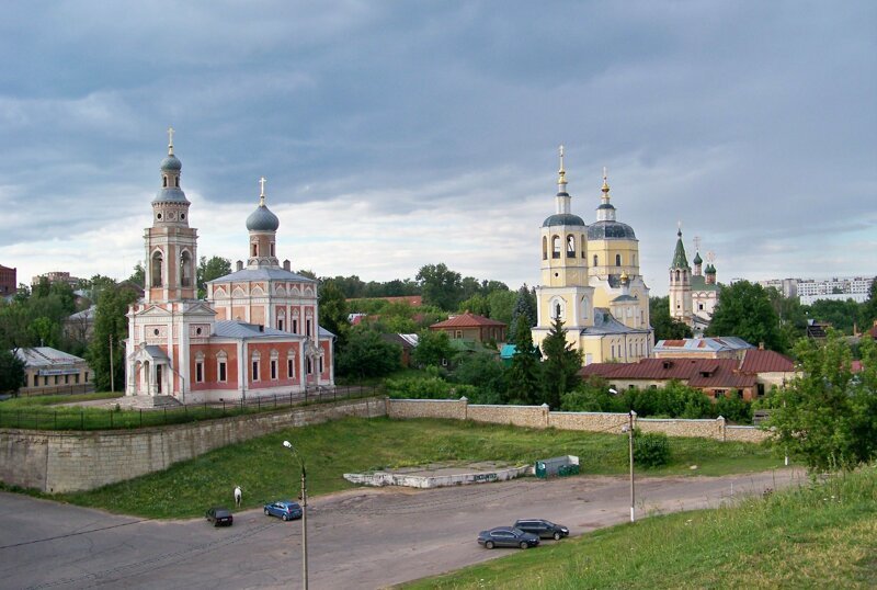 Уникальный город находится всего в 100 км от Москвы