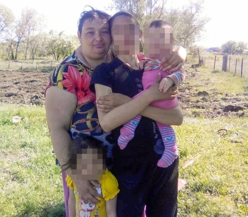 "Я рожаю?": 200-килограммовая жительница Волгограда не заметила седьмой беременности