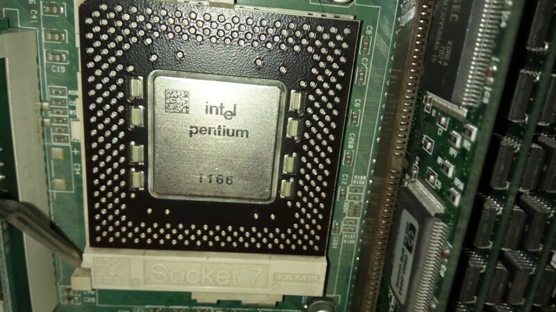 Компьютерной Некрофилии пост: Pentium I от HP