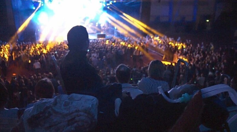В Перми неизлечимо больной с аппаратом искусственной вентиляции легких побывал на рок-концерте