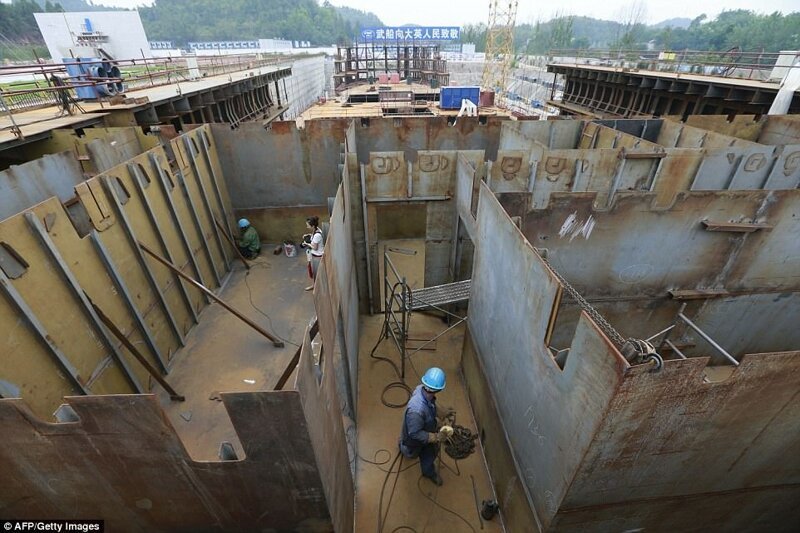 В Китае продолжается строительство точной копии "Титаника"