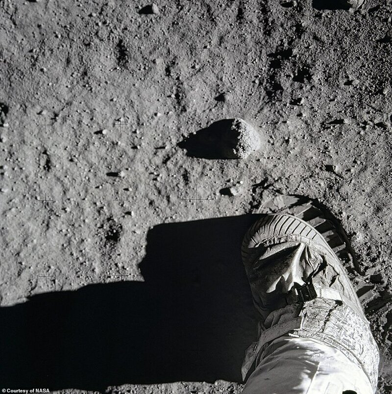 Ученые НАСА уверены, что отпечатки ботинок Базза Олдрина с "Аполлона-11" по-прежнему такие же четкие и отчетливые, как и в 1969 году