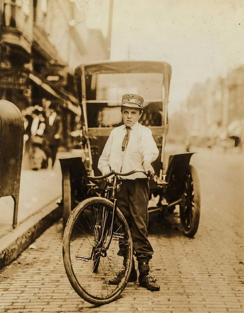 Потрясающие винтажные фотографии велокурьеров начала 20 века