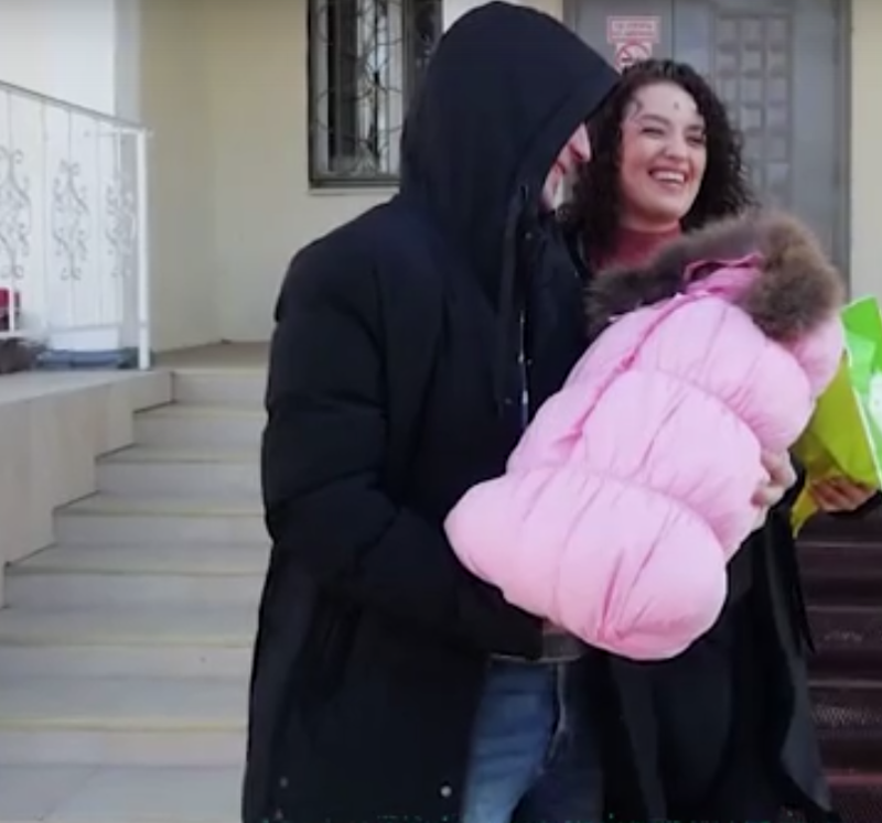 Не дождавшись врачей, жительница Хабаровска родила на полу роддома