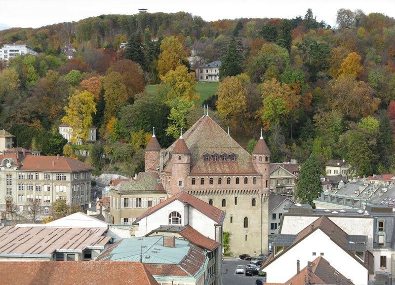 Лозанна (Швейцария). Старый город и панорамы с башни собора Нотр-Дам
