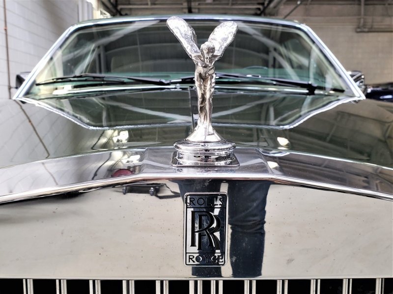 Бронированный Rolls-Royce, на котором ездила принцесса Диана, выставлен на торги