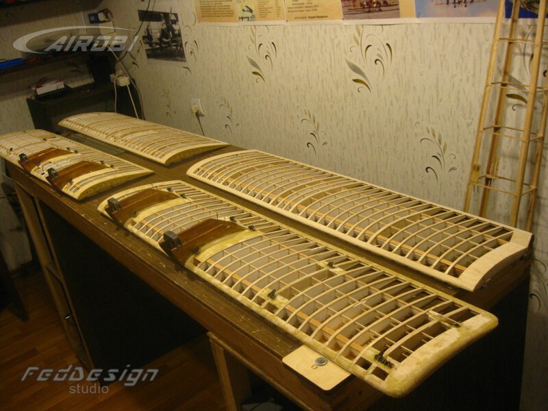 Радиоуправляемая модель копия самолета «Илья Муромец» в масштабе 1:10