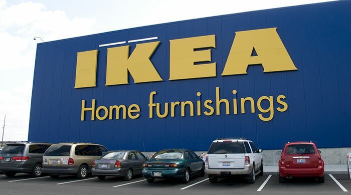 13. Каталог IKEA так же популярен, как Библия и Коран