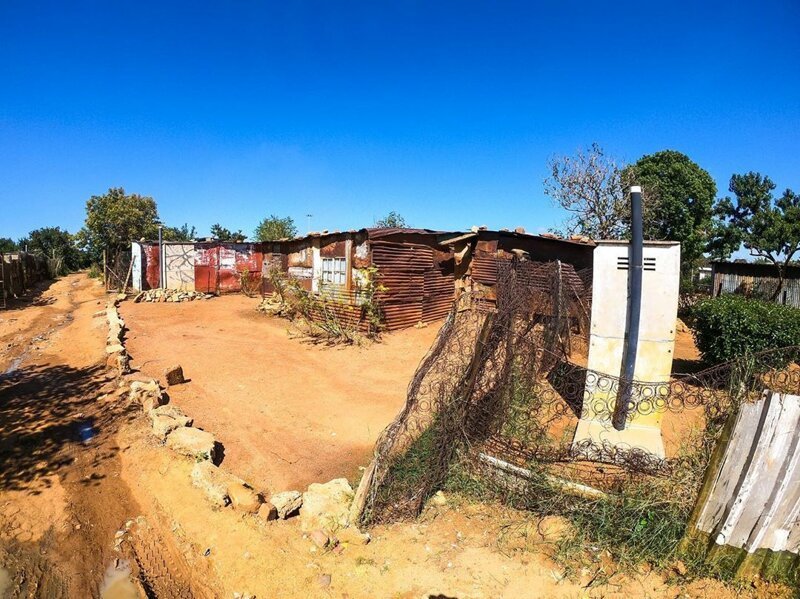 Тауншипы: как живут местные чернокожие в пригородах и поселениях Южной Африки