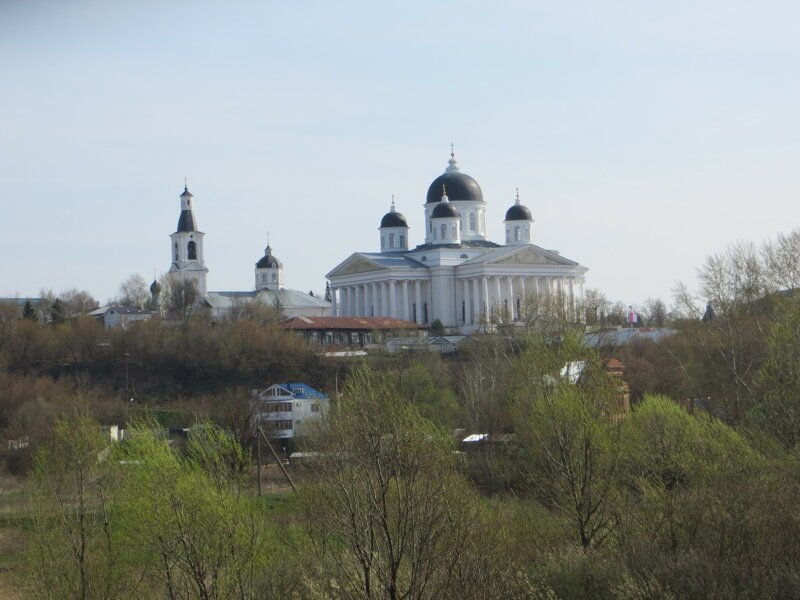 Арзамас. Храмы, розовые комсомольцы и взрыв