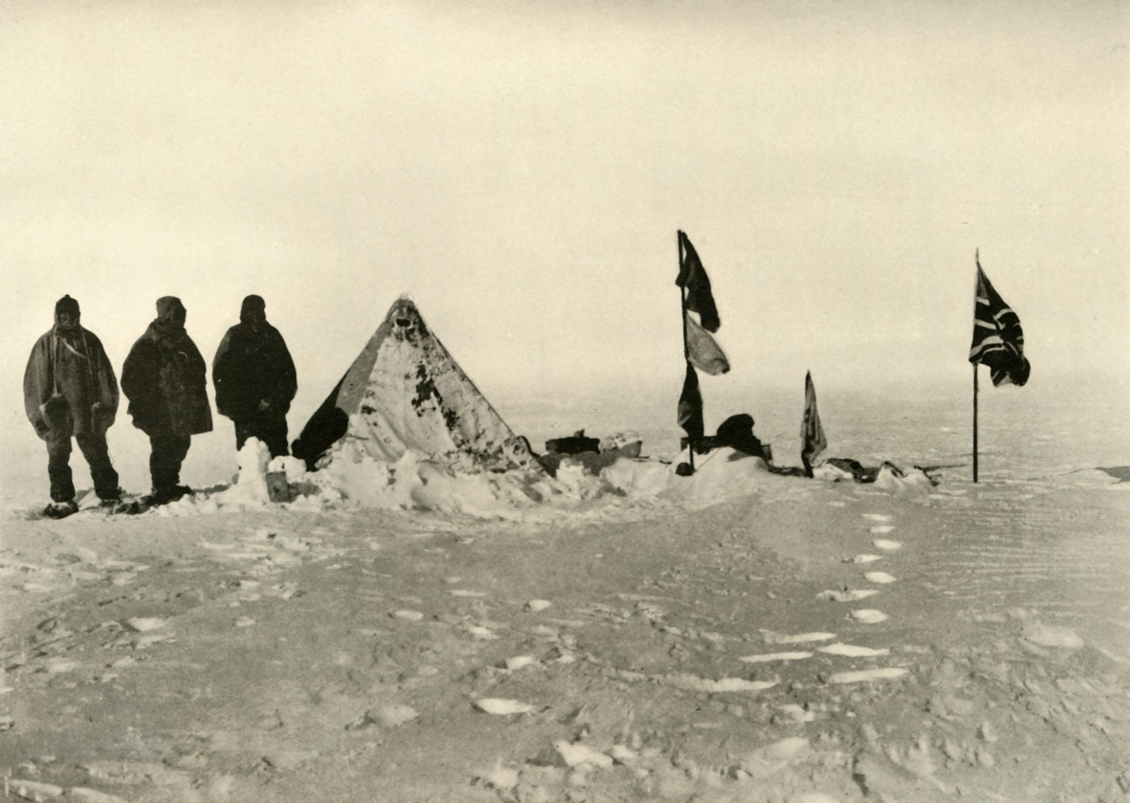 В середине 20 века антарктида для многих. Экспедиция Шеклтона в Антарктиду 1908. Антарктида Экспедиция 1912. Экспедиция в Гренландию 1909.