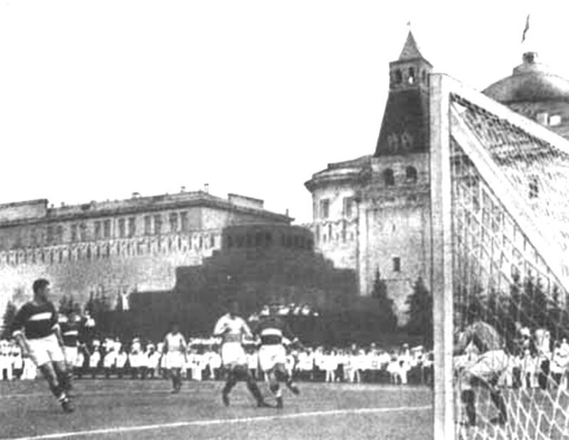 Футбол на Красной Площади