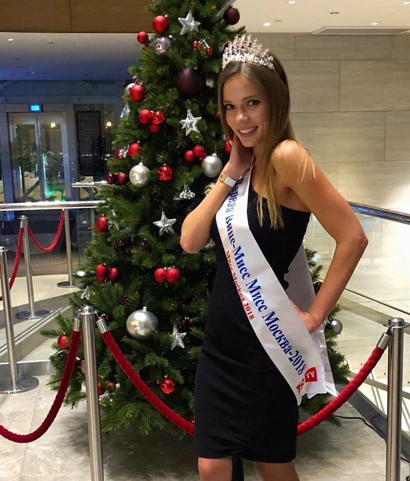 Впервые «Мисс Москва» лишили короны и титула