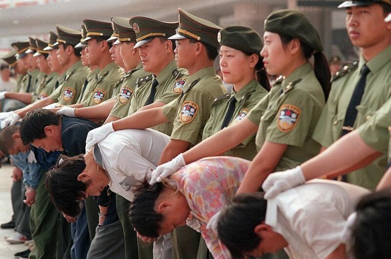 В Китае отчитались о 1,3 млн наказанных за коррупцию чиновников