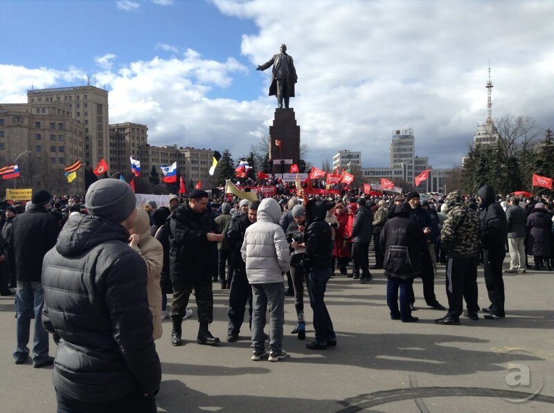 В 2014 16 марта в Харькове прошел митинг с требованием провести референдум