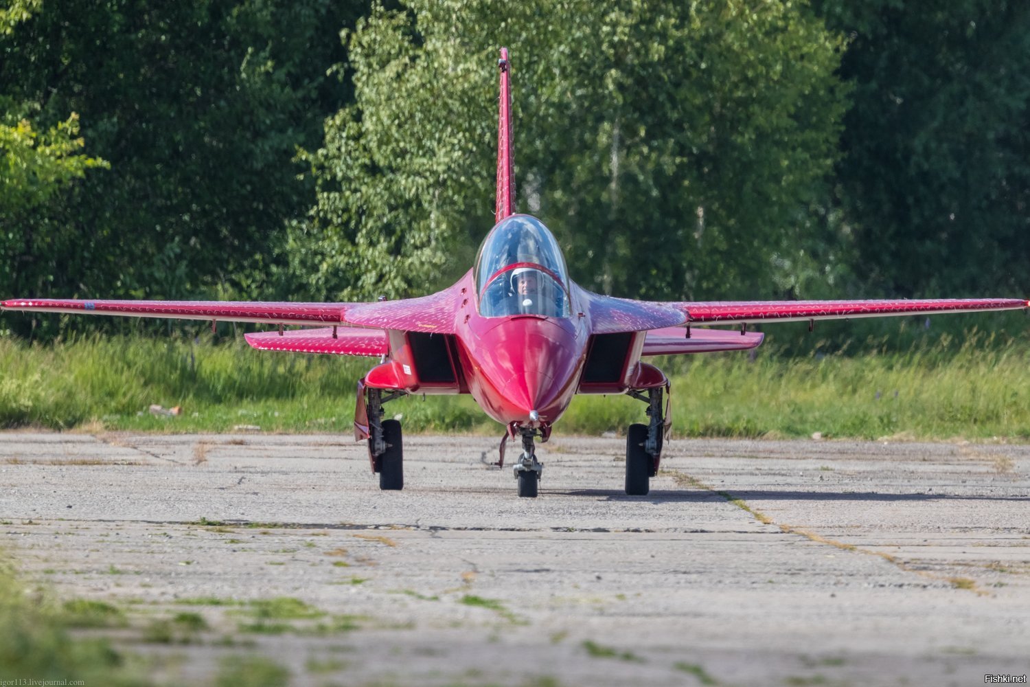 Ср 10. Самолет с обратной стреловидностью крыла ср-10. БПЛА ср-10. Ср-10 учебный летательный аппарат.