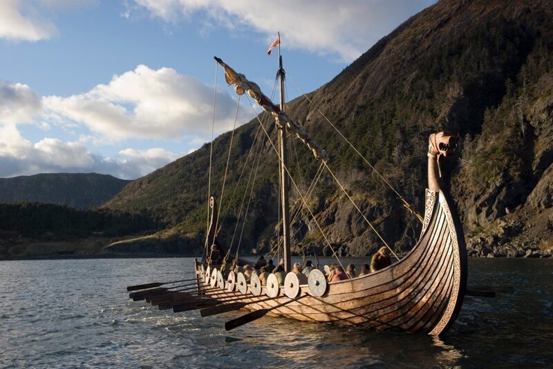 "Открытие еще одной ладьи викингов в Вестфолле - историческое событие, которое привлечет международное внимание", - уверена Ола Элвестуэн, министр по делам климата и окружающей среды Норвегии 